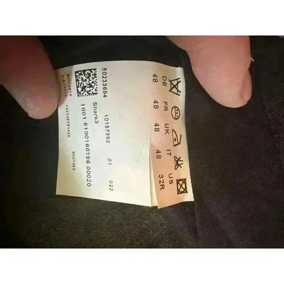 Hugo Boss dress  Pants, 32x32 - Picture 3 of 4